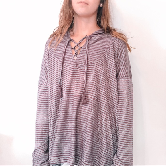 NWT Roxy Sweatshirt - Picture 3 of 5